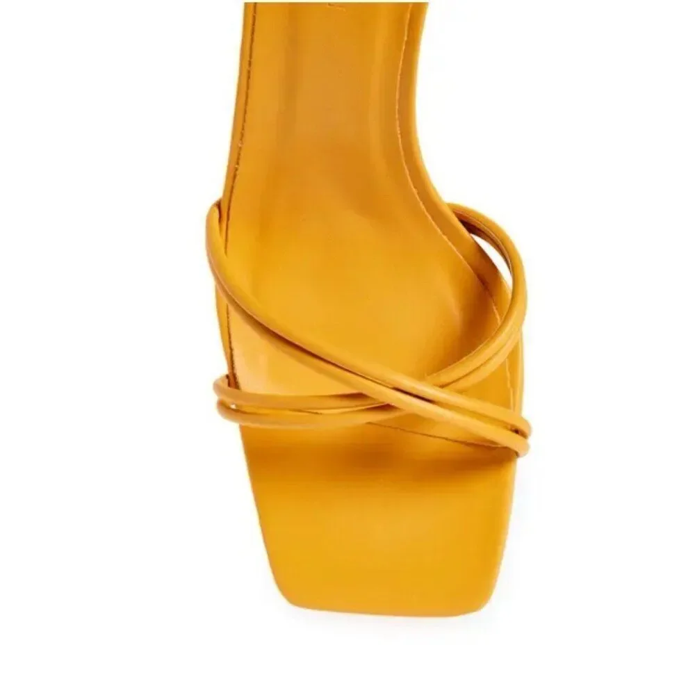 Billini NWT Katrina Solid Mandarin Orange Heeled Strappy Sandals 8 Vegan Leather